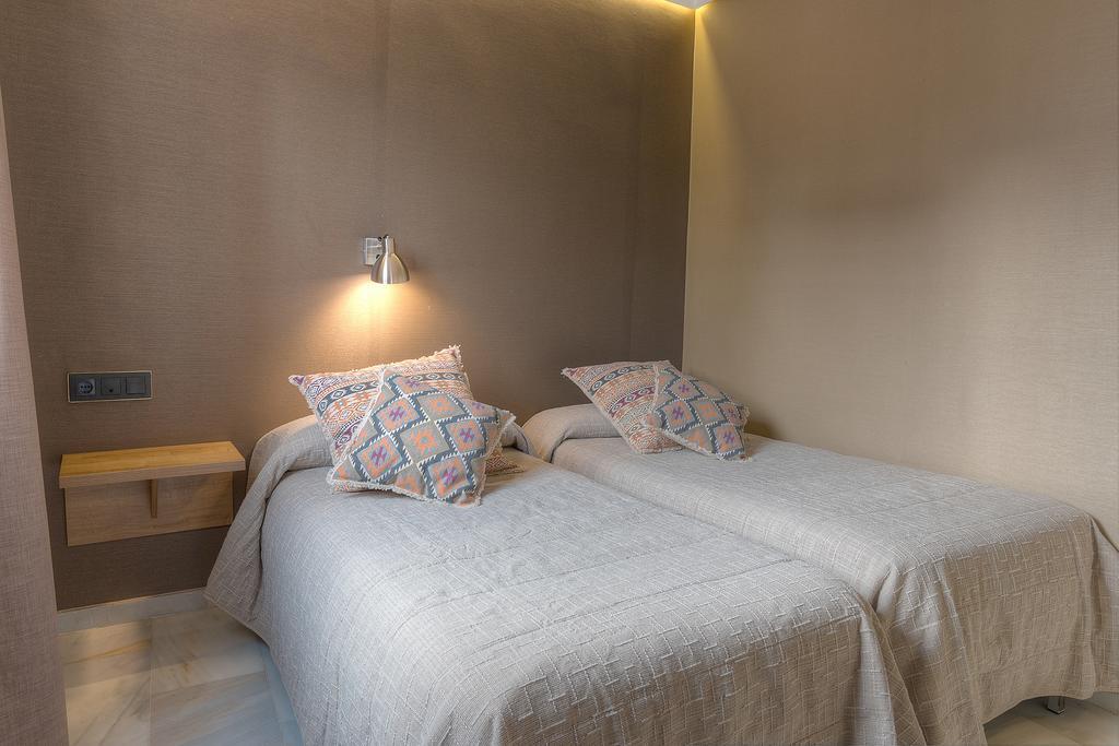 โลส ปาติโอส Hotel กอร์โดบา ภายนอก รูปภาพ